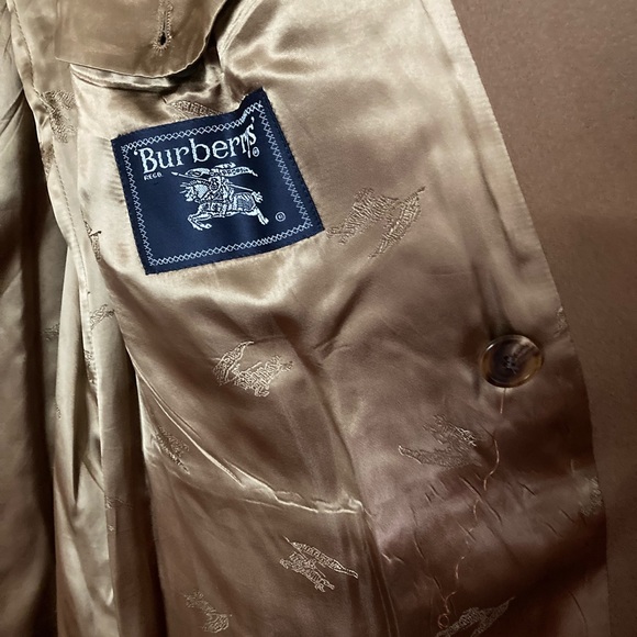 COPY - Mens Vintage Burberry coat - Picture 3 of 4